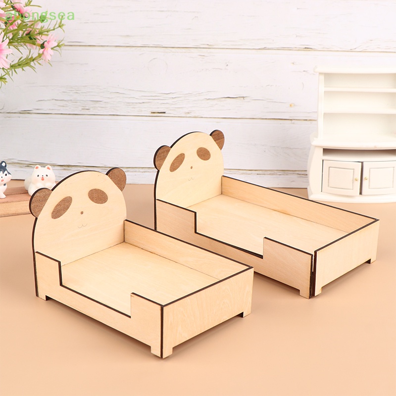 Giường Ngủ Mini Họa Tiết Hoạt Hình Trang Trí Nhà Búp Bê Tỉ Lệ 1 / 12