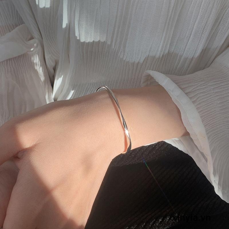 Vòng Tay Đá Mặt Trăng Trái Tim Thiết Kế Không Đều Cao Cấp Đơn Giản