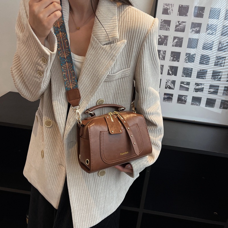 Túi Đeo Chéo Nhỏ Xinh Thời Trang Retro Phương Tây Cho Nữ 2023