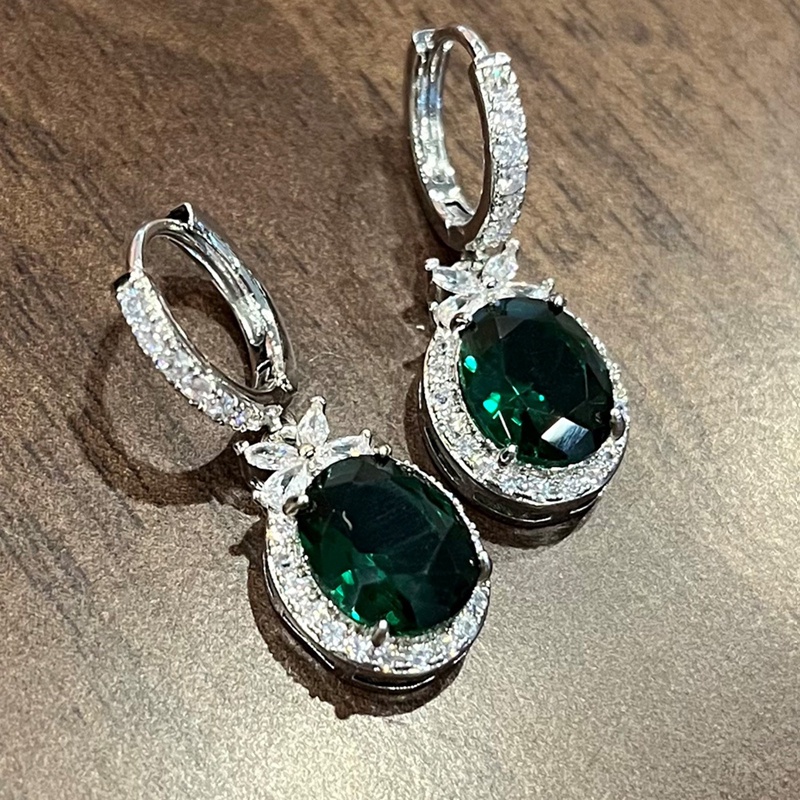 Khuyên Tai Dáng Dài Đính Đá Pha Lê Sang Trọng Cho Nữ