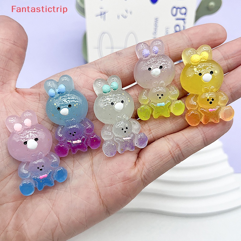 Set 2 Chú Thỏ Ba Chiều Bằng Nhựa Resin Màu Gradient Phát Quang Trang Trí Bảng Điều Khiển Xe Hơi / Nhà Cửa Mới
