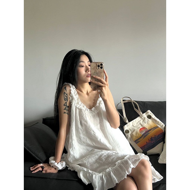 Đầm Ngủ Hai Dây Màu Trắng Ngọt Ngào Thời Trang Mùa Hè Hàng Mới Dành Cho Bạn Nữ