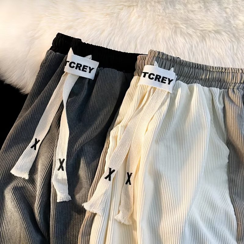 Quần Short Thể Thao Dáng Rộng Chất Nhung Phối Màu Sắc Tương Phản Phong Cách Đường Phố Mỹ Cá Tính Cho Nam