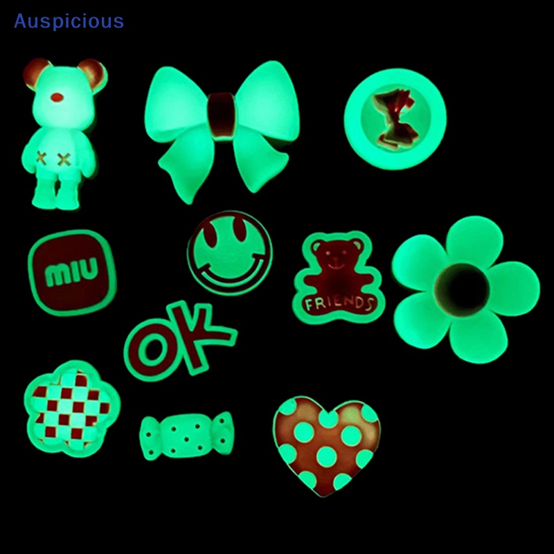 Bộ 5 Miếng Dán PVC Mềm Màu Hồng Dạ Quang Họa Tiết Hoạt Hình Dùng Trang Trí Ốp Điện Thoại DIY