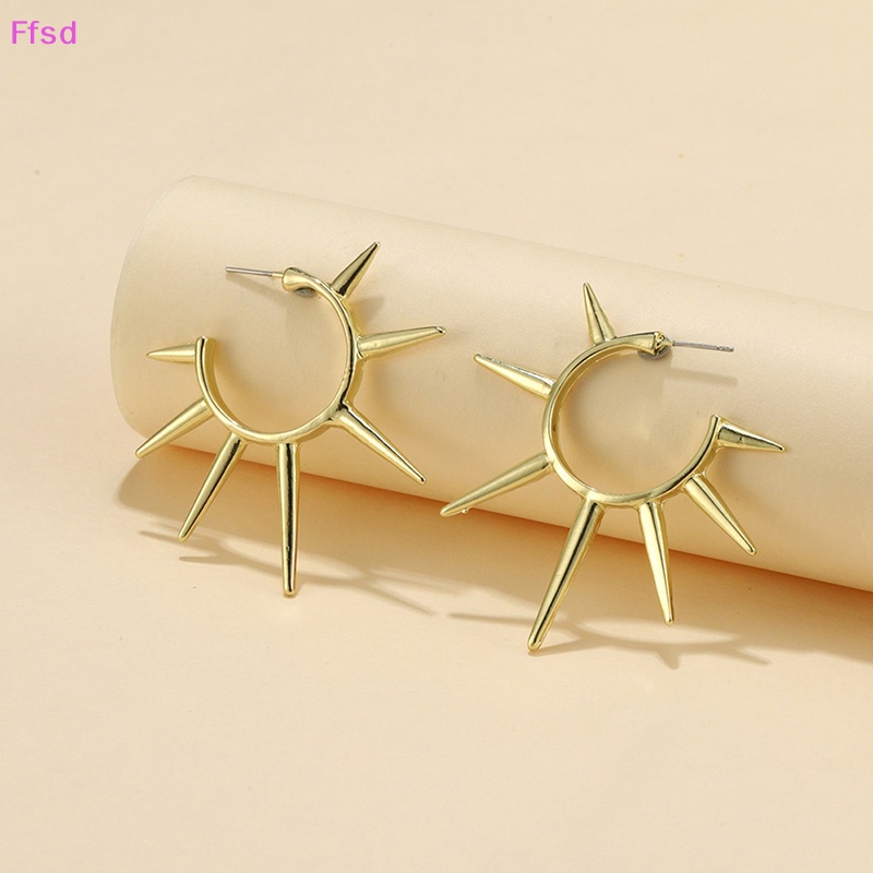 {Ffsd} Bông Tai Dạng Vòng Đính Đinh Tán Kim Loại Hình Nón Phong Cách Âu Mỹ Cá Tính Thời Trang Punk Hip Hop Punk Trang Sức Cho Nữ