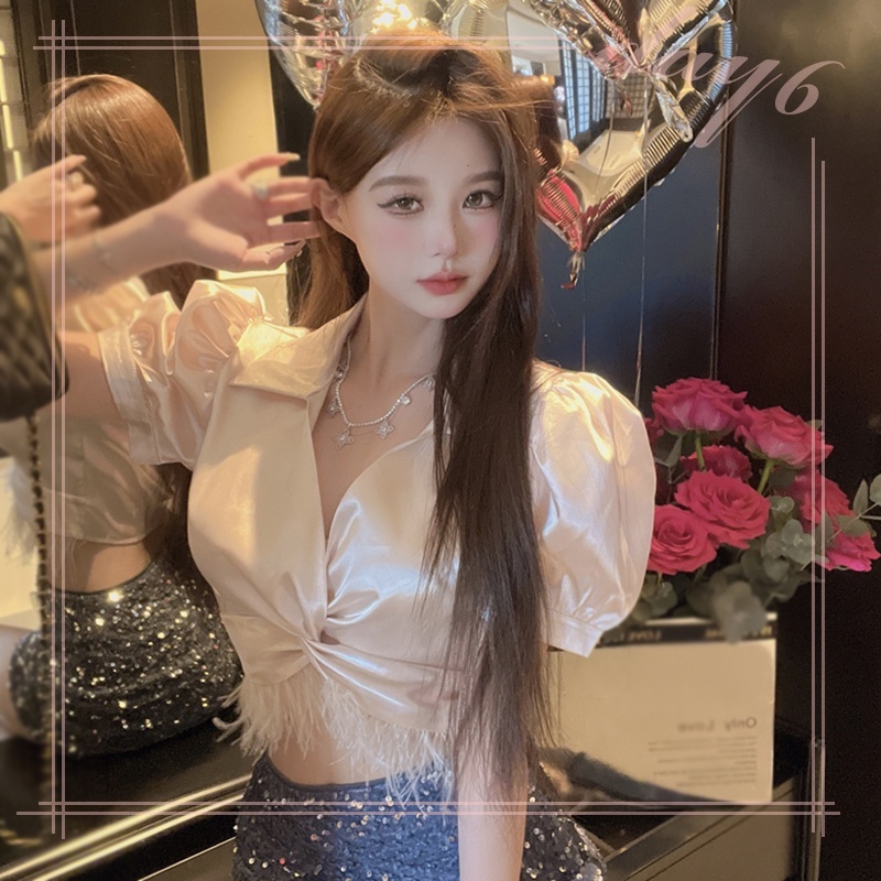 Áo Croptop Tay Ngắn Chất Satin Phối Tua Rua Thời Trang Cho Nữ