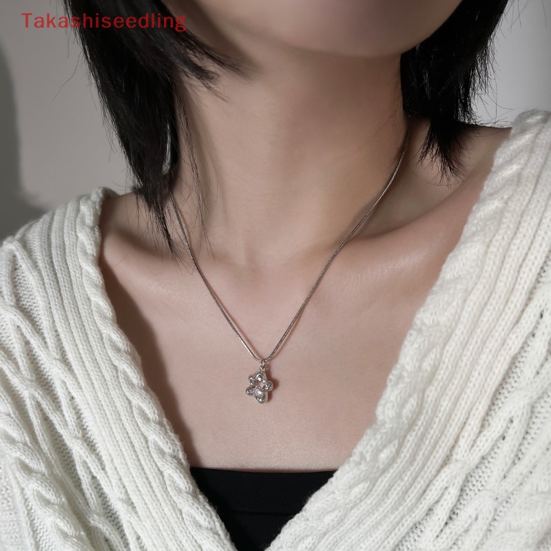 Vòng cổ Mặt Hình Ngôi Sao / Trái Tim Đính Đá Zircon Xinh Xắn Cho Nữ