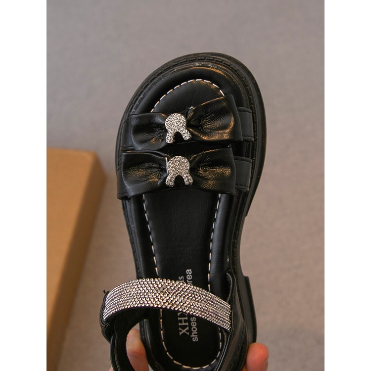 Dép sandal quai hậu cho bé gái sz 23-37, Xăng đan bé gái đính 2 nơ kèm tag gấu,hai quai dán đính đá lấp lánh [kieusashop