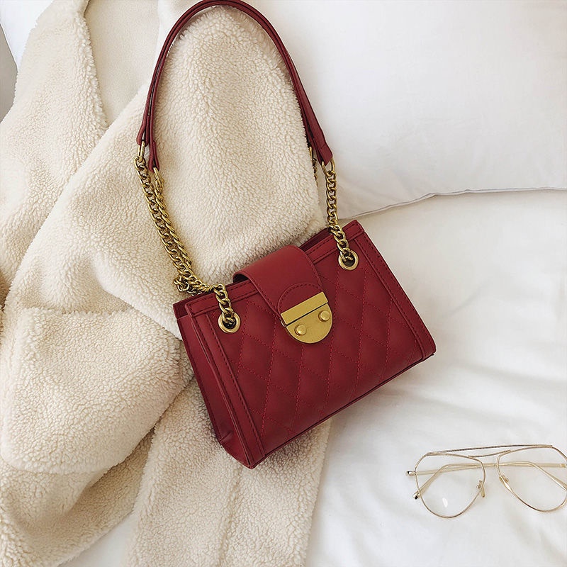 Túi Xách Đeo Vai Màu Đỏ Kích Cỡ Lớn Thời Trang Dành Cho Nữ