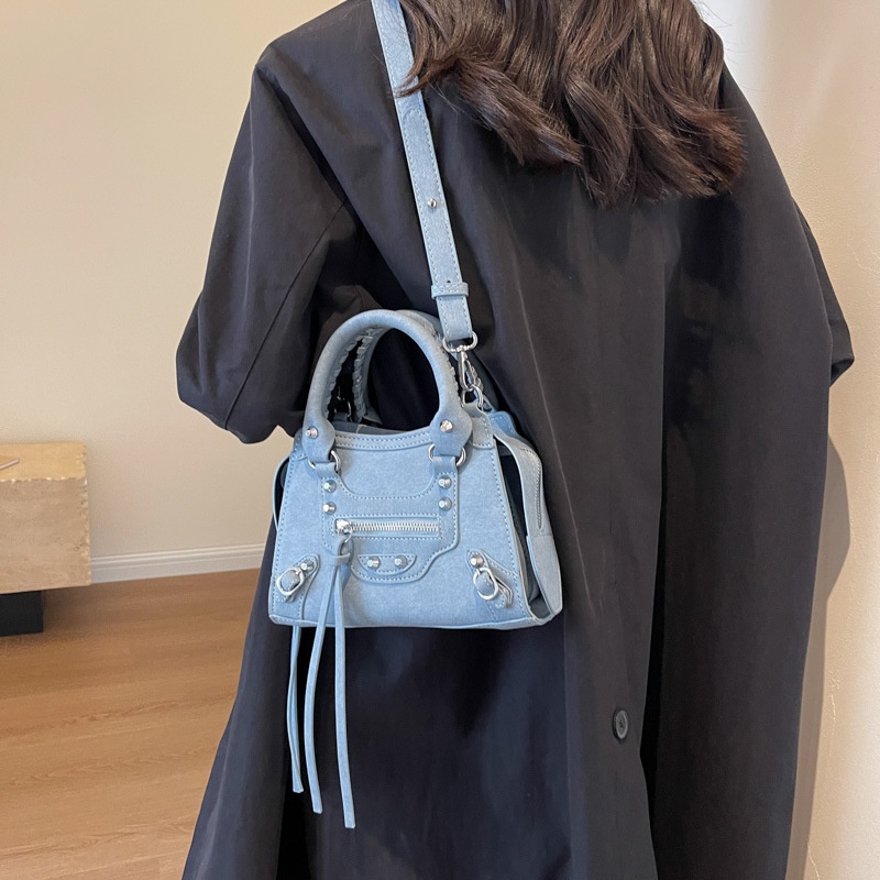 Molisa  túi xách nữ đeo chéo Túi đeo chéo dễ phối cho nữ 2023 NEW  Phong cách Hàn Quốc Korean Style Thời trang L97S09G 37Z230910