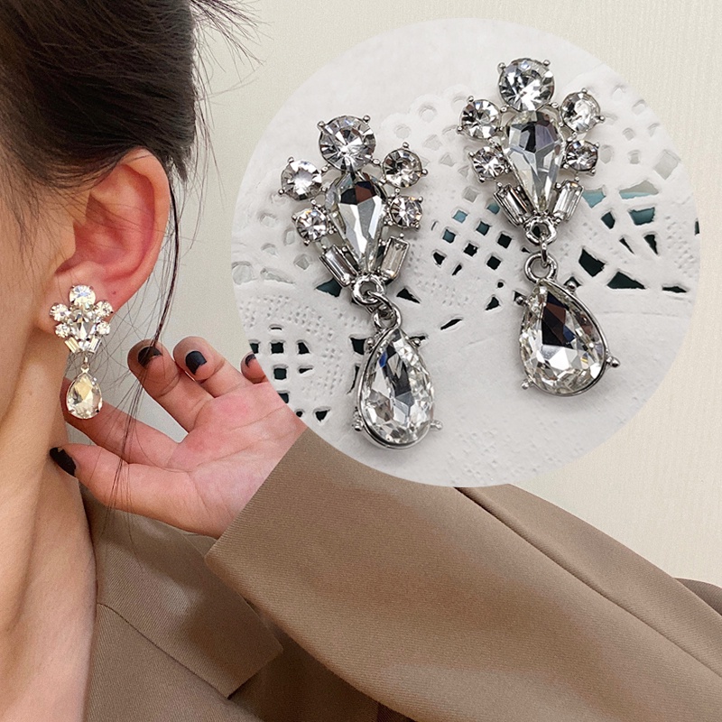 Bông Tai Hình Giọt Nước Đính Kim Cương Lấp Lánh Phong Cách Retro Thời Trang Hàn Quốc Cho Nữ