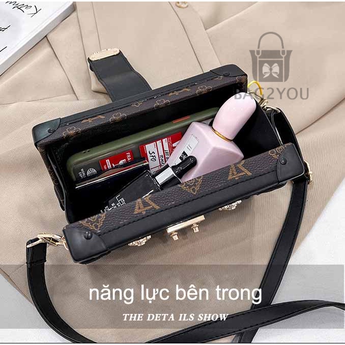 Túi xách nữ Thương PU Túi Nữ Mới 2023 Thời Trang Âu Mỹ Đinh Tán Họa Tiết Retro Ins  Túi xách Vai Túi