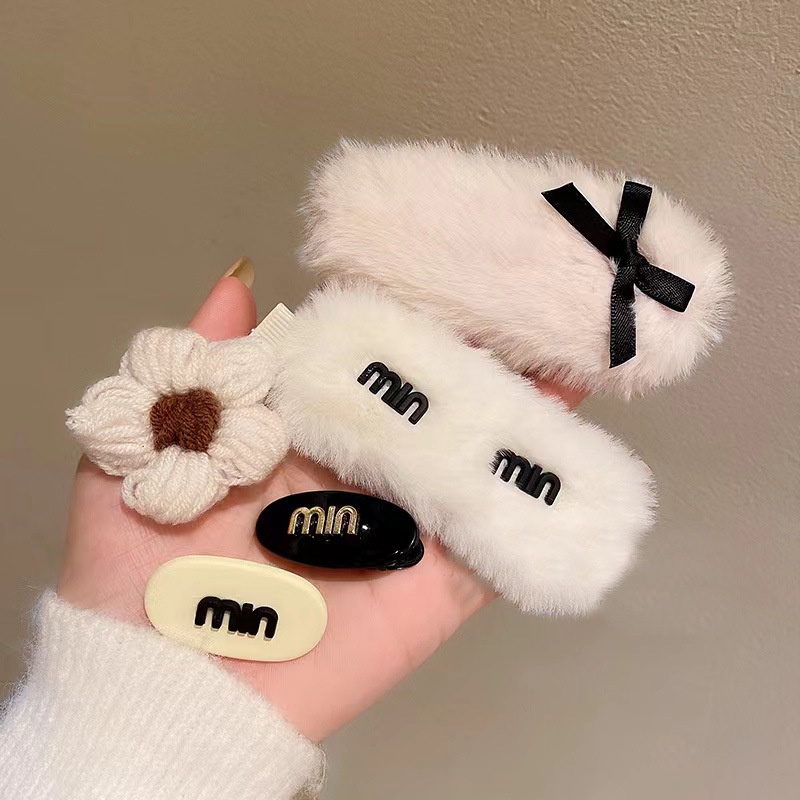 Bộ 10 Kẹp Tóc Lông Xù Đáng Yêu Thời Trang Hàn Quốc Cho Bé Gái