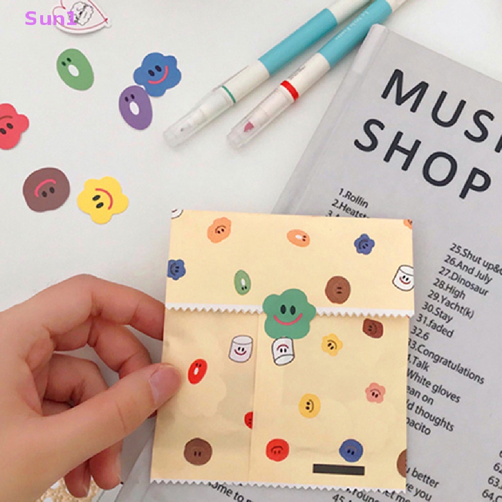 Set 1: 110 Sticker Mặt Cười Nhiều Màu Sắc Dễ Thương Dùng Để Trang Trí Văn Phòng / Trường Học