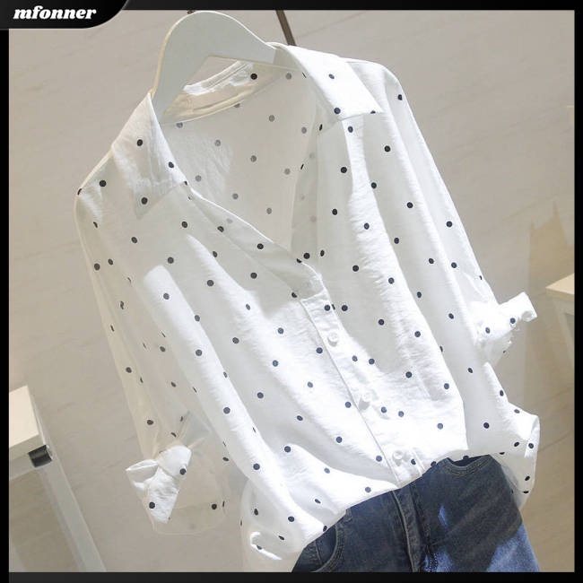Áo Thun Nữ Tay Lửng Dáng Rộng Cổ Chữ V Họa Tiết Chấm Bi Thời Trang