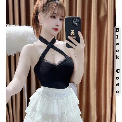 Áo thun kiểu body dây chéo cổ yếm phối ren BLACKCODE
