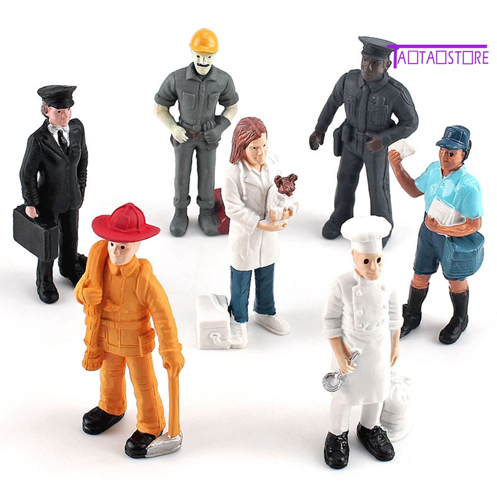 Set 7 Mô Hình Mô Phỏng Người Cảnh Sát / Người Cảnh Sát Trang Trí Tiểu Cảnh