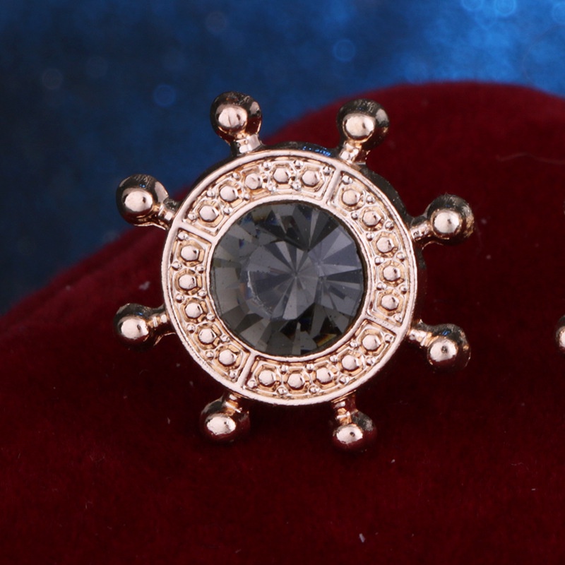 Trâm Cài Áo Hình Bánh Lái Đính Đá Sang Trọng Cho Nam Nữ