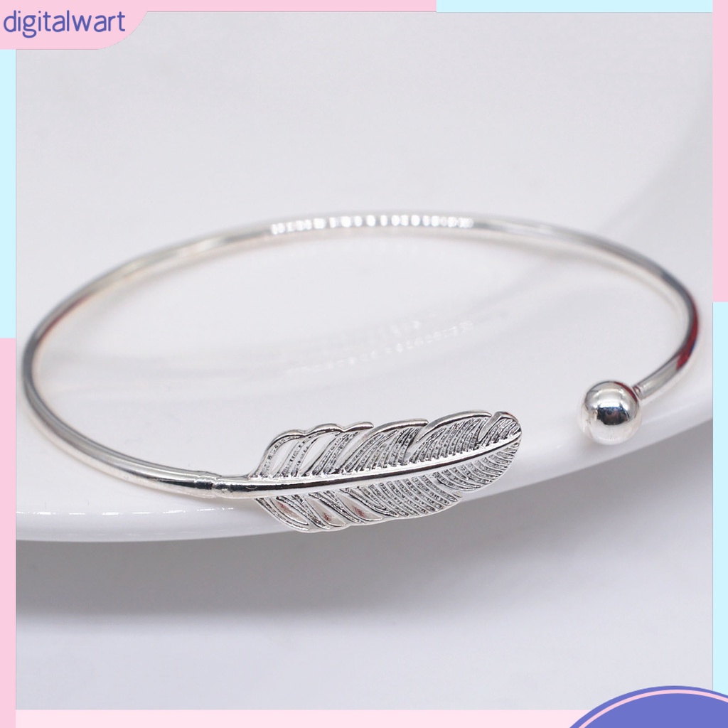 Vòng Đeo Tay Hình Tròn Màu Sắc Bạc Họa Tiết Lông Vũ Đơn Giản Có Thể Điều Chỉnh Cho Ngày Valentine