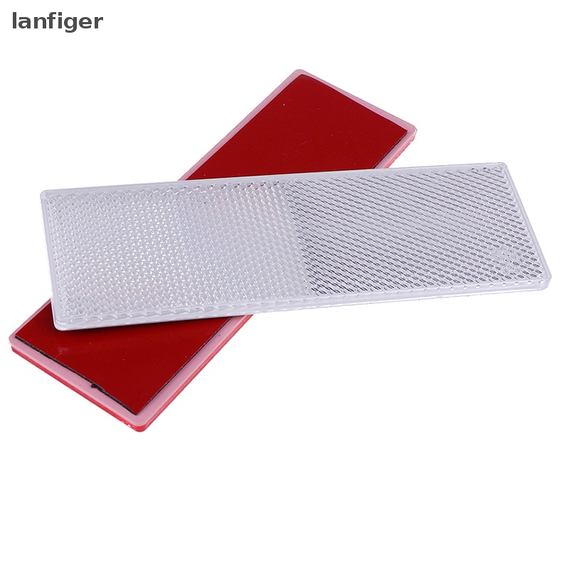 Bộ 2 Miếng Dán Phản Quang Hình Chữ Nhật Bằng Nhựa Cho Xe Hơi