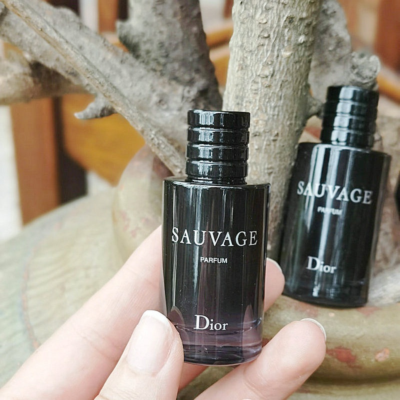 Nước Hoa Dior Wilderness Mẫu Thử Ánh Sáng Lâu Phai Cho Nam 10ml               Dior Wilderness Men's Perfume Lasting Light Fragrance Sample 10ml