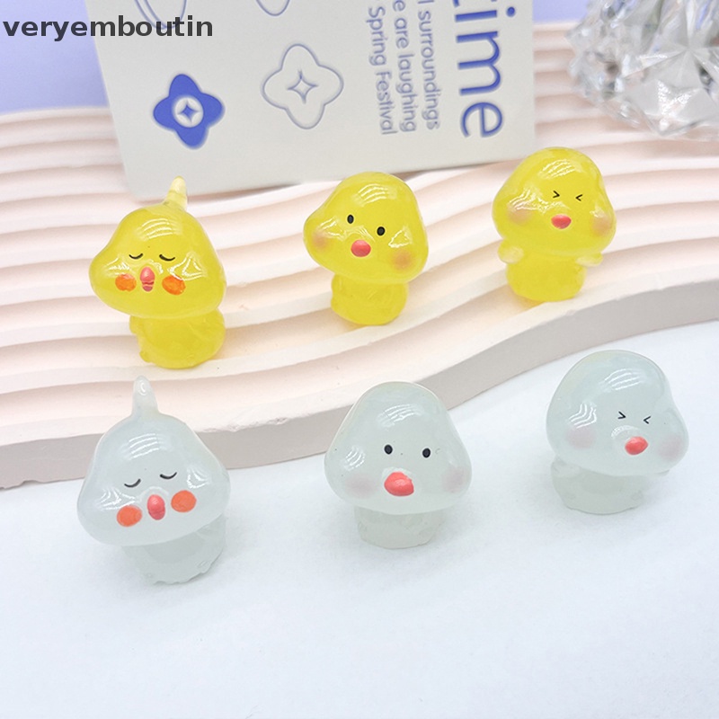 Tượng Gà Hoạt Hình Ba Chiều Bằng Nhựa Resin Màu Dạ Quang Dễ Thương Để Bàn Trang Trí Nhà Cửa / Xe Hơi