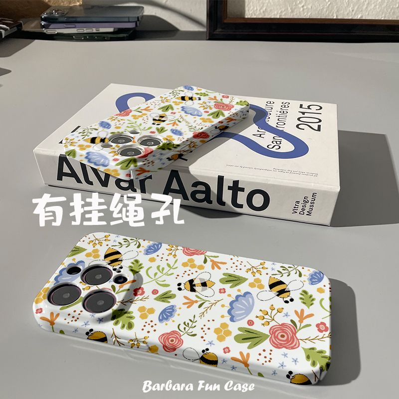 Ốp Điện Thoại Cứng Cao Cấp Họa Tiết Chú Ong Cho Iphone 8 12Plus Xr 13 max11 14pro K35J