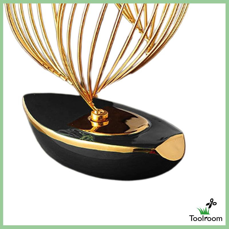 Tượng Thuyền Buồm Sang Trọng Dùng Trang Trí Bàn Tiệc Bãi Biển