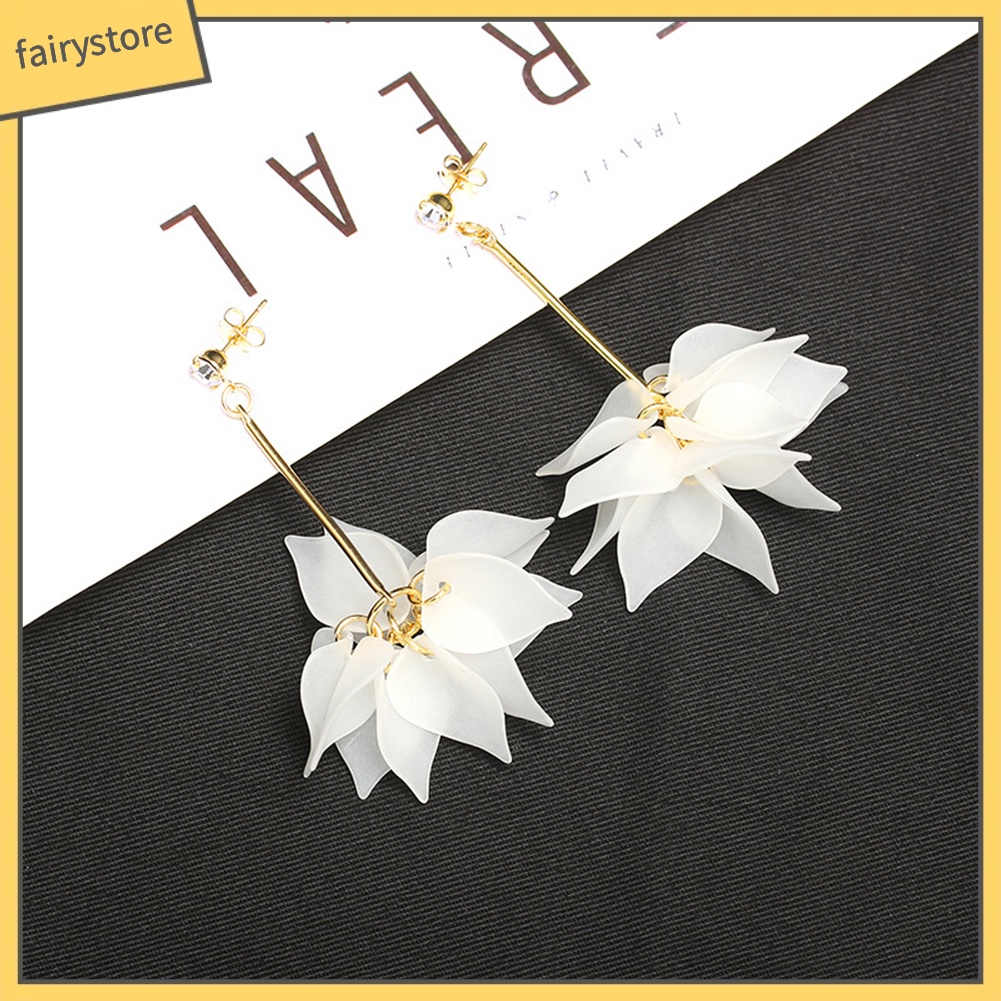 Bông Tai Dài Hình Cánh Hoa Đính Đá Phối Tua Rua Thời Trang Cho Nữ