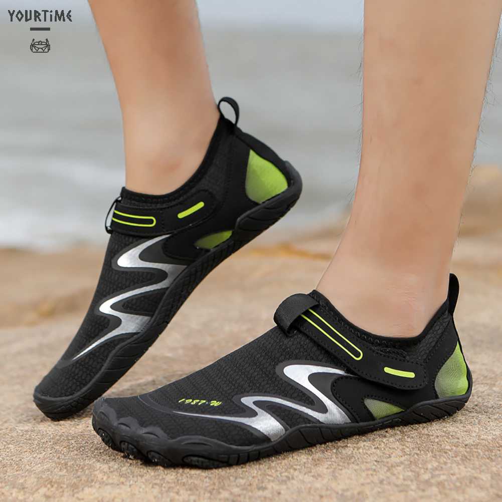 Giày Thể Thao Chống Mòn Thoáng Khí Thời Trang Cho Nam Nữ