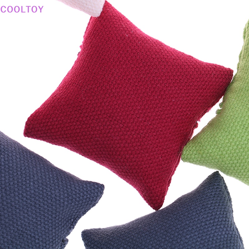 Cooltoy Set 2 Gối Đệm sofa Cho Nhà Búp Bê Tỉ Lệ 1 / 12