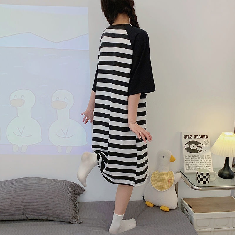 Đồ ngủ Tay Ngắn Họa Tiết Kẻ Sọc Dễ Thương Thời Trang Mùa Hè Cho Nữ