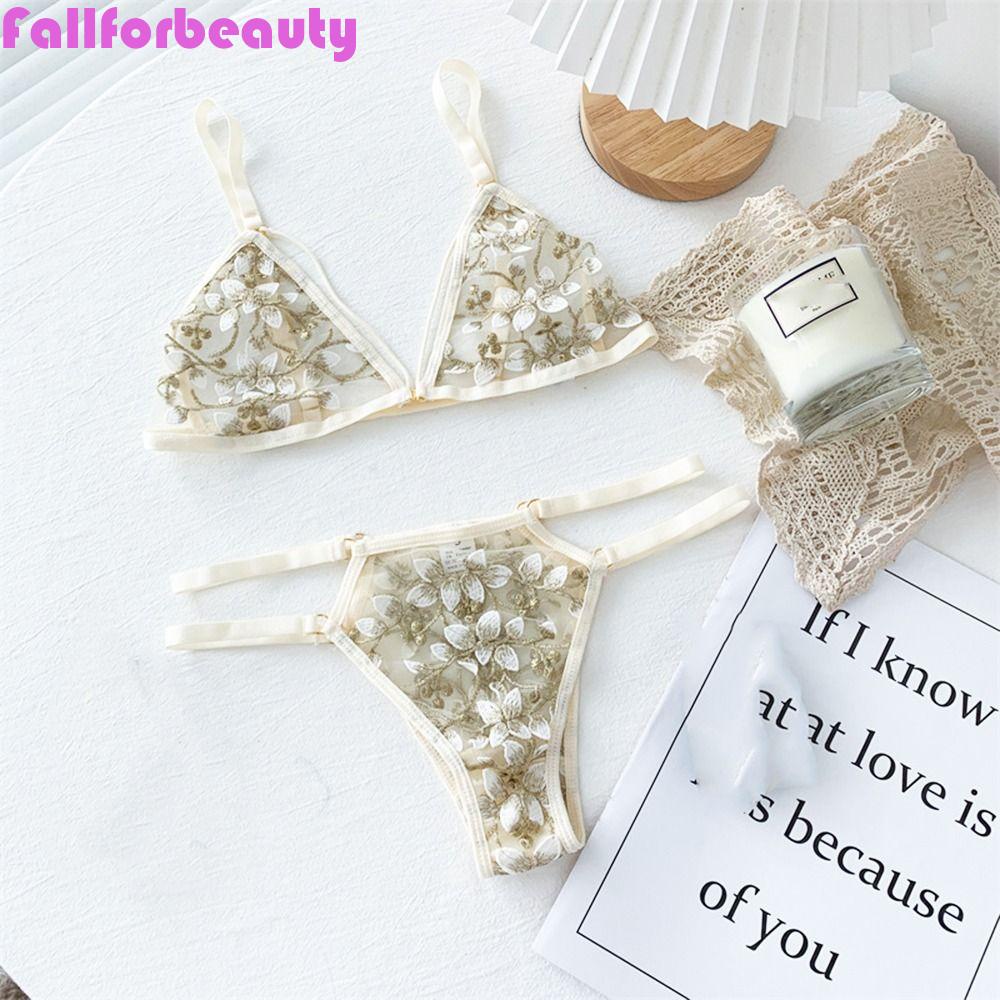 Bộ Đồ Lót Phối Ren Cổ Chữ V Xẻ Sâu Thêu Hoa Quyến Rũ Thời Trang Cho Nữ