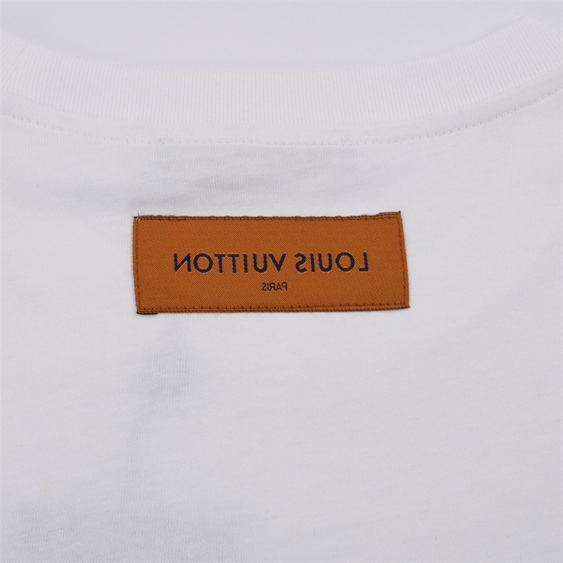 Áo Thun Tay Ngắn Cổ Tròn In Hình L666V &amp; - 2023