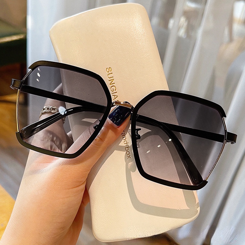 Kính Mát Gọng Vuông Kim Loại Thời Trang Cho Nam Nữ