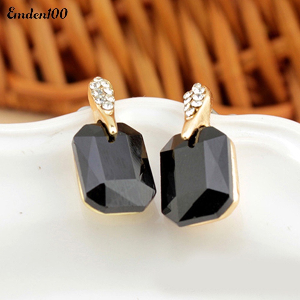 Đôi Bông Tai Mặt Chữ Nhật Đính Đá Thời Trang