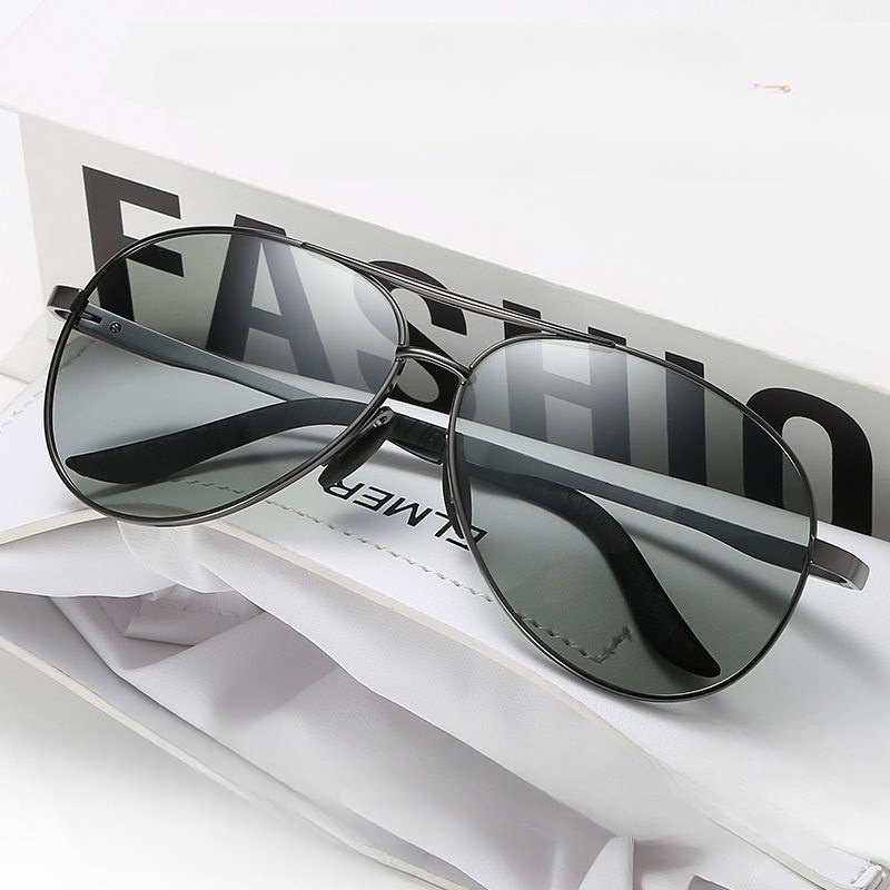 Kính Mát Phân Cực Lái Xe Ban Đêm Thay Đổi Màu Sắc Thời Trang Phong Cách Hàn Quốc Cho Nam Và Nữ