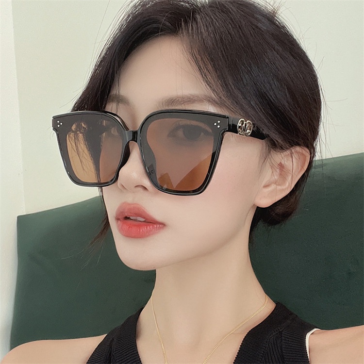 Kính Mát Thời Trang Chống Tia UV400 Dành Cho Nam Và Nữ