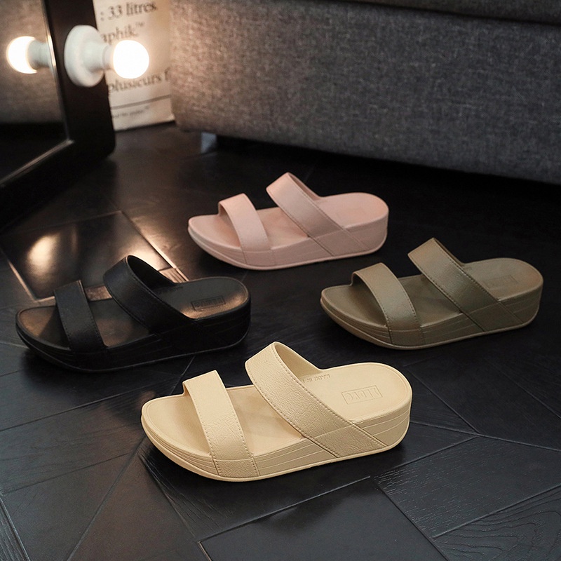 Gi y nh a n Dép Sandal Đế Dày Tăng Chiều Cao Thời Trang Mùa Hè Hàng Mới Dành Cho Bạn Nữ Mang Ngoài Trời