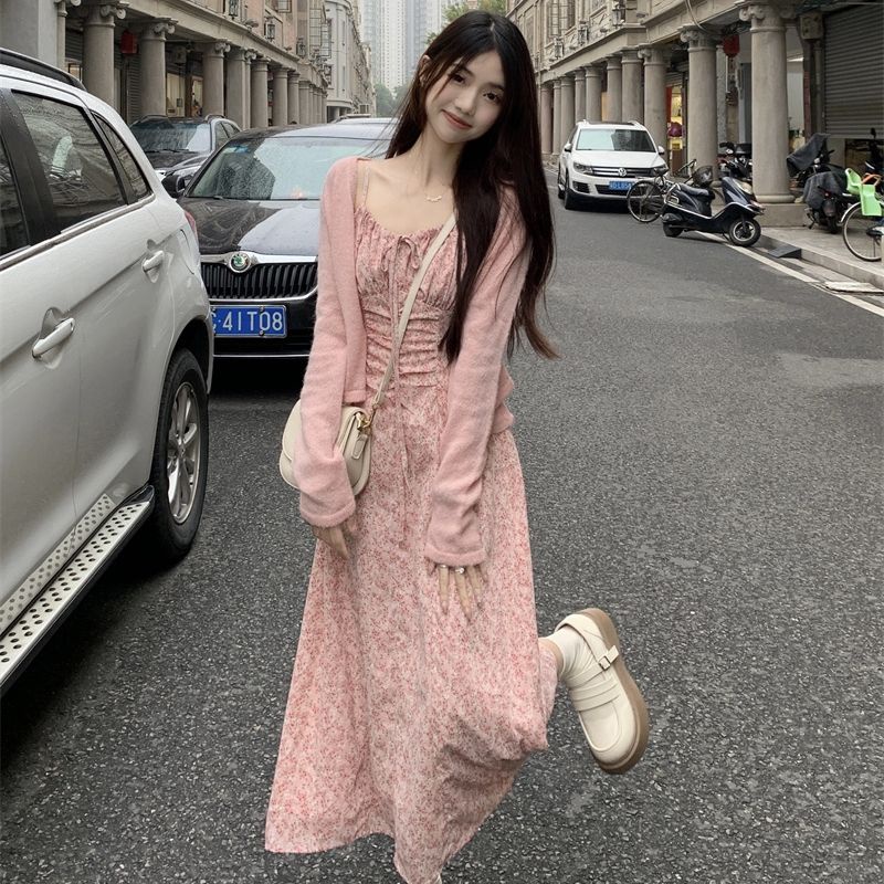 Đầm Hai Dây Họa Tiết Hoa Thời Trang Mùa Hè Ngọt Ngào