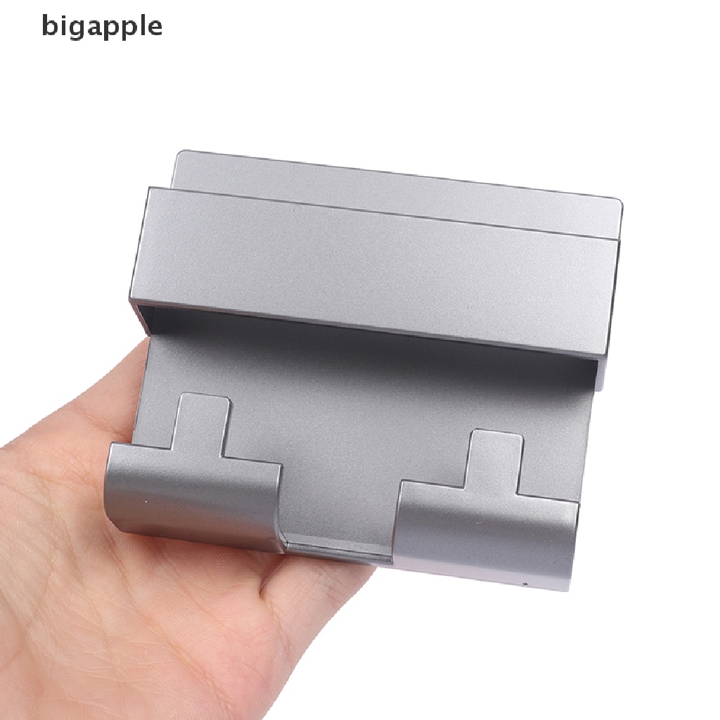 Giá Đỡ Điện Thoại Khi Sạc Gắn Tường Tiện Dụng