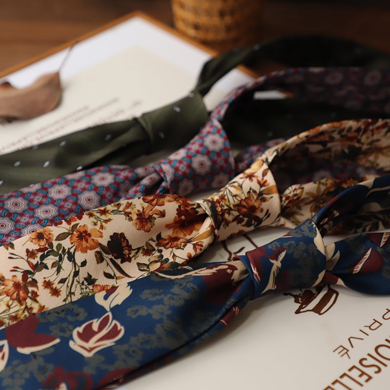 Cà Vạt Lụa 8CM In Họa Tiết Tranh Sơn Dầu Thời Trung Cổ Cho Nam