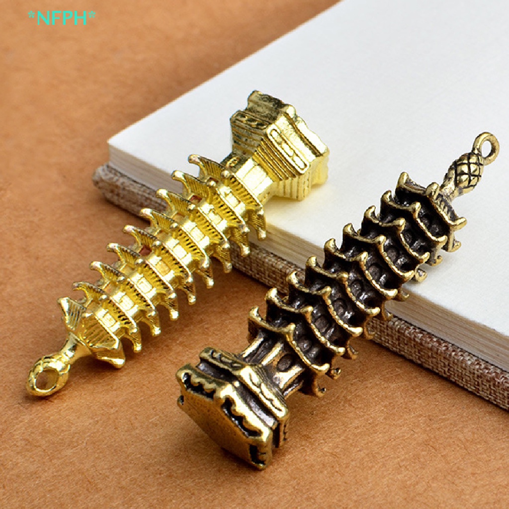 Nfph &gt; Móc Khóa Xe Hơi Bằng Đồng Thau Chín Tấc Hình Tháp Cicada Truyền Thống Trung Hoa Làm Quà Tặng Cho Học Sinh Mới