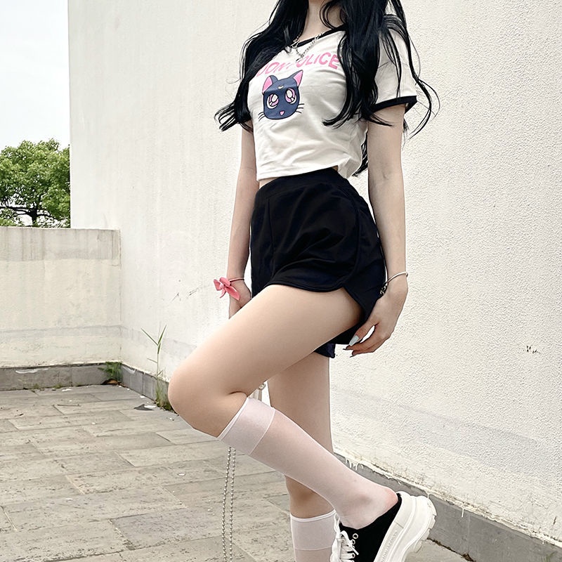 Set Áo Thun Ngắn Tay + Quần Short Lưng Cao Họa Tiết Hoạt Hình Thời Trang Mùa Hè Cho Nữ