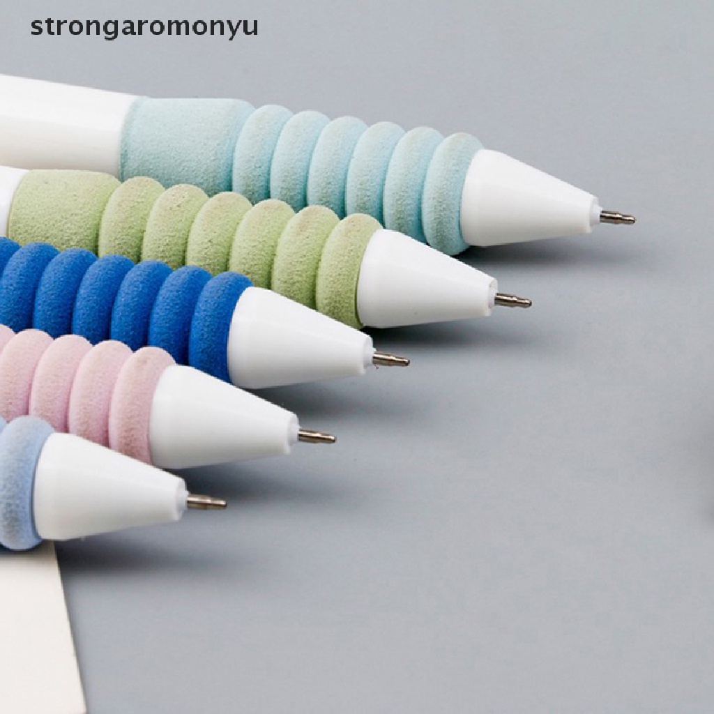 Set 5 Bút Bi Mực Đen Ngòi 0.5mm Cho Văn Phòng