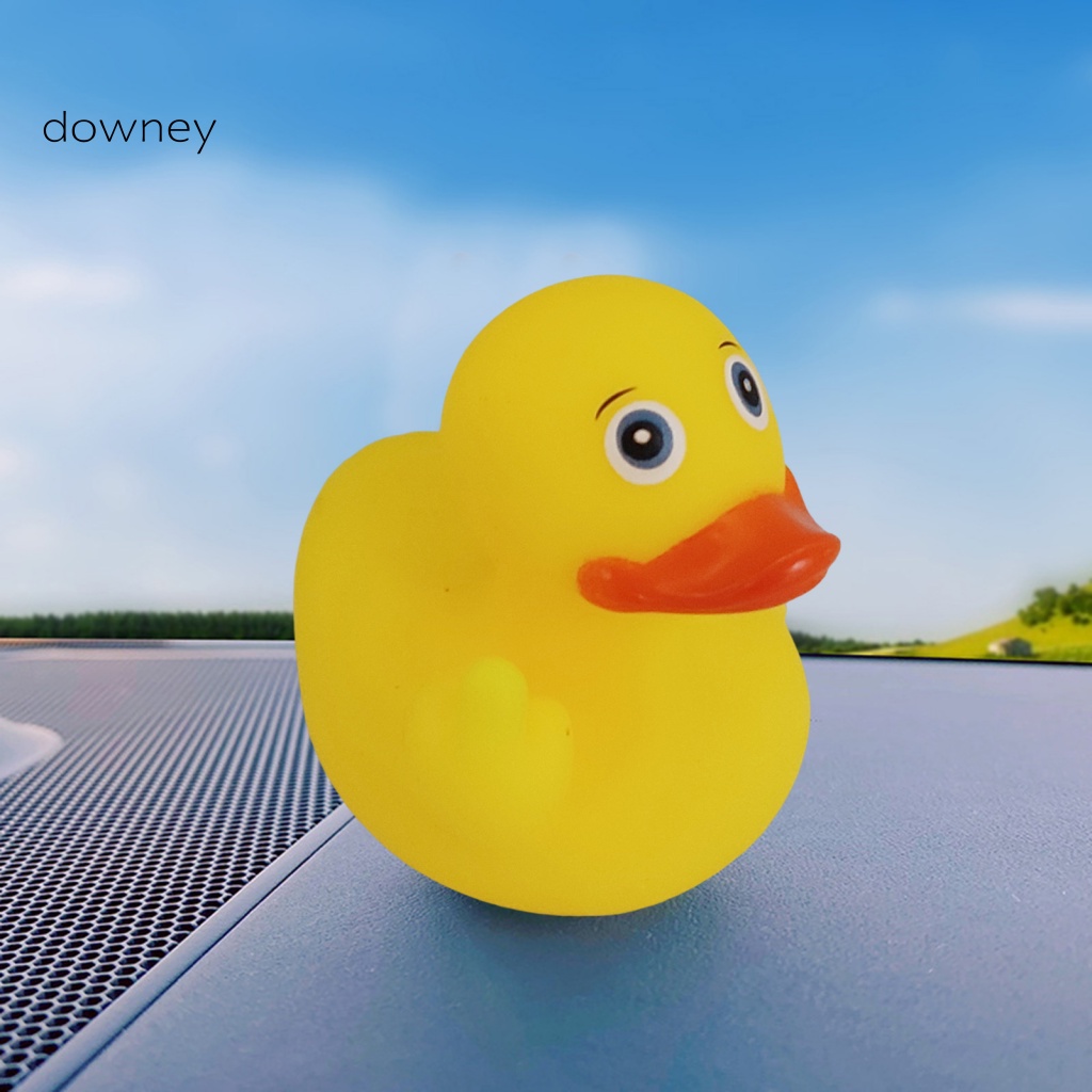 Chú Vịt Con Đáng Yêu Trang Trí Xe Hơi