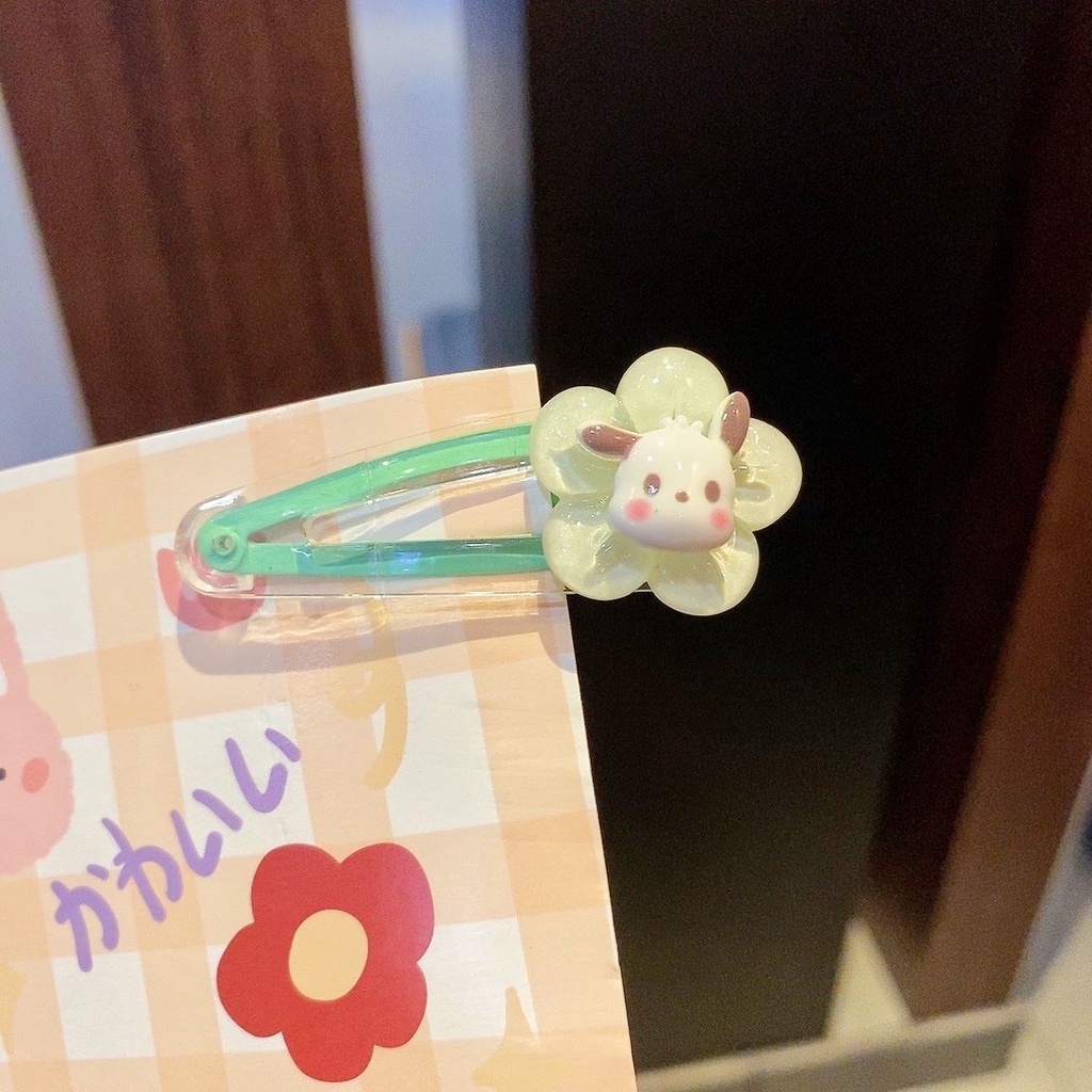 Kẹp Tóc Mái Bên Hông Trong Suốt Họa Tiết Hoa Hoạt Hình Cún Cinnamon Kuromi Sanrio Cho Bé Gái