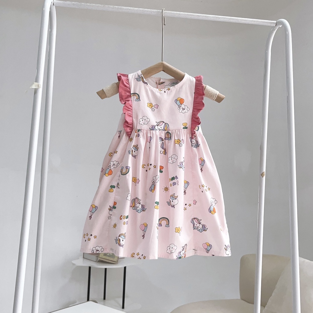 Váy bé gái sát nách phối bèo hoạ tiết dâu, kì lân, vịt vàng