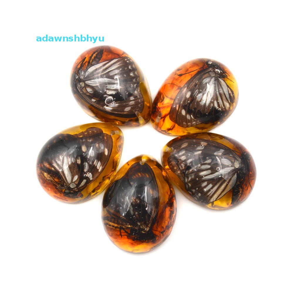 Vòng cổ Mặt Hình Bướm Bằng Đá Hổ Phách Thời Trang