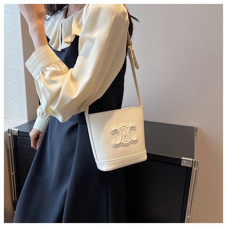 Túi Xách Da PU Đeo Chéo Màu Trơn Thời Trang Cho Nữ